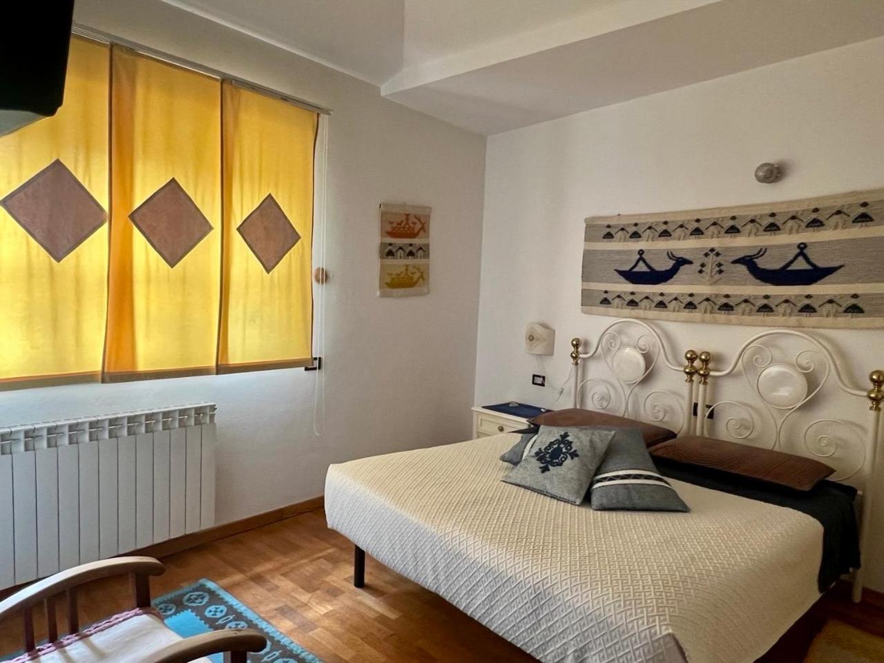 B&B Su Biancu - Sardinian Experience Urzulei 外观 照片